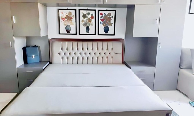 Al-Manasrah Apartment | استيديو علوى بورتو سعيد porto said Studio in a resort