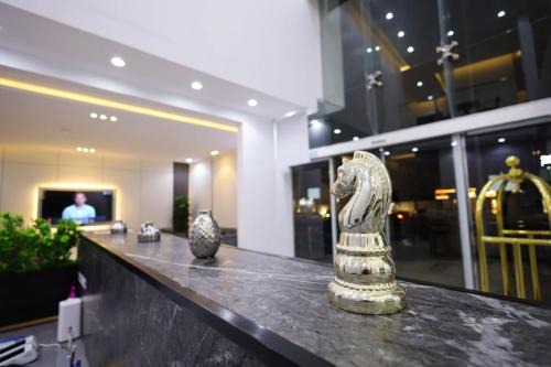 Riyadh Hotel | سكون الحزم للشقق المخدومه