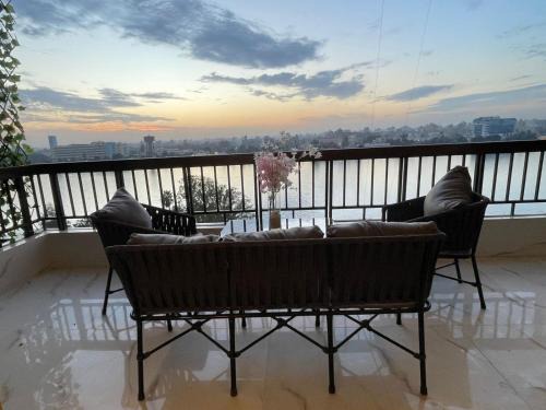 Cairo Apartment | شقة مطلة علي ممشي اهل مصر