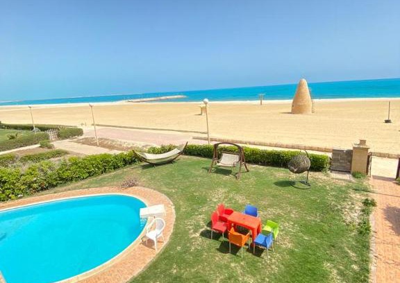 Marina El Alamein Villa | فيلا 5 غرف أول صف بحر مارينا الساحل الشمالي العلمين برايفيت بول