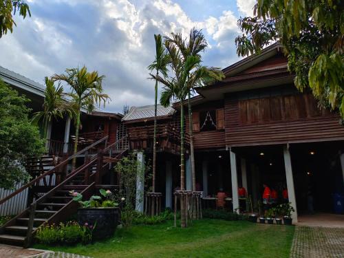 Song Phi Nong Hotel | บ้านจีนกั๊ก - Ban Chin Kak