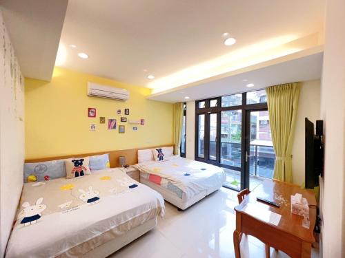 Hualien City Centre House | 享窩民宿 -可包棟