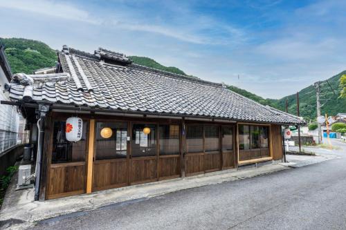 Yoshino Apartment | 吉野宮滝 サウナ付き古民家 ちょうちんの宿