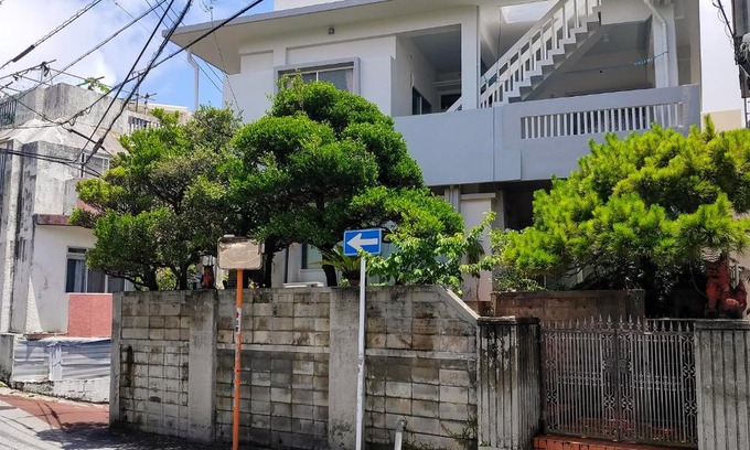 Tsuboya Villa | 最大14人 駐車縦列4台可能 個室4部屋 広々戸建て 国際通りと牧志駅まで徒歩5分 わらゆんSoヴィラ壺屋