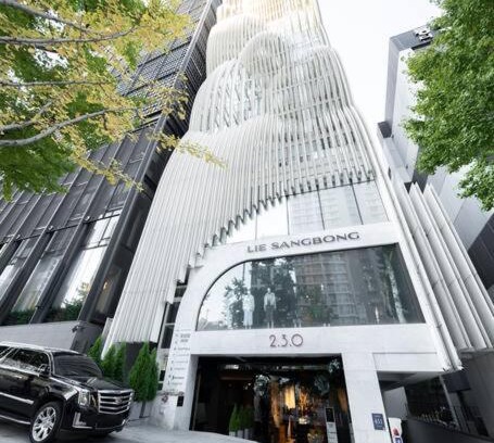 Cheongdam Apartment | 크리스마스 세일 더청담에디션 2Bdr 1Bath Full Options apt