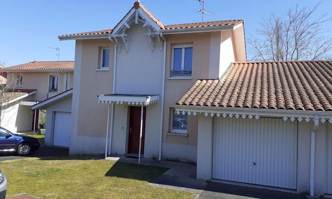 Soulac-sur-Mer House | 019 - Quiet environment for this house that can accommodate 4 people