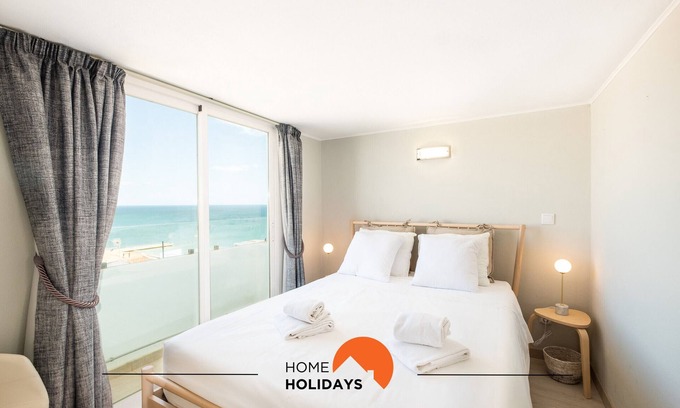 Albufeira Old Town Ski Chalet | #086 Fish House by Home Holidays