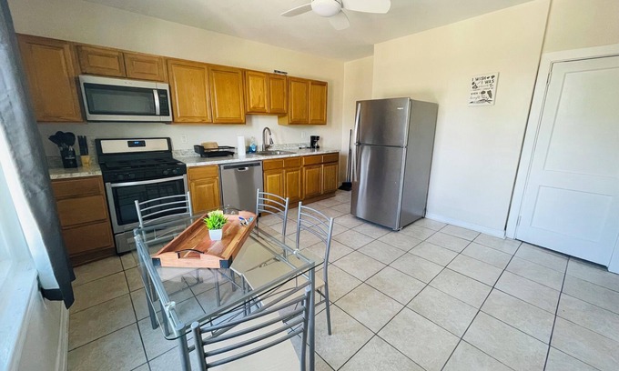 Elkins Park Apartment | 1.5-Bedroom Apartment in Elkins Park! Monthly Discount