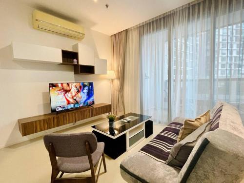 Mont Kiara Apartment | 1-5 people, Scandinavian Style Arcoris Mont Kiara