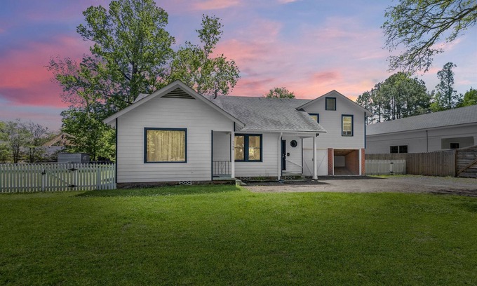 Highlands - Perkins House | 1 Acre Estate Across the Lake from LSU