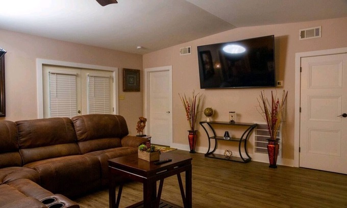 Sunset Cabin | 1 Bed/Bath House Rental at Astros in Sunset, LA. EXT 11 I-49