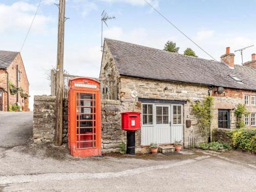 Hognaston House | 1 Bed in Hognaston PK927