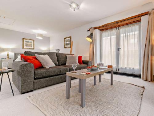 Mary Tavy House | 1 Bed in Tavistock HIGHM