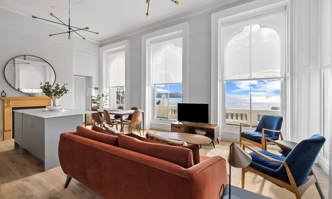 Plymouth House | 1 Bed - Napier by Pureserviced