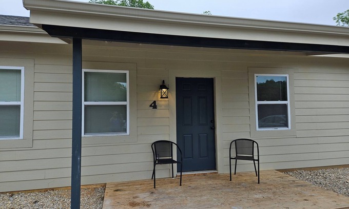 Tyler Cabin | 1 bedroom, 1 bath in quiet country setting