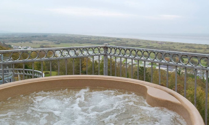 Pendine Cottage | 1 bedroom accommodation in Pendine near Amroth