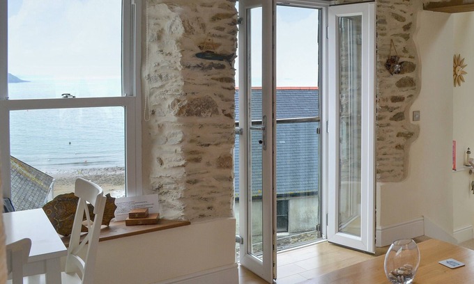 Gorran Haven Cottage | 1 bedroom accommodation in Gorran Haven