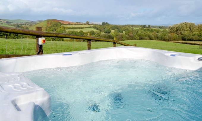 Builth Wells Cottage | 1 bedroom accommodation in Llanafan-Fawr, near Builth Wells