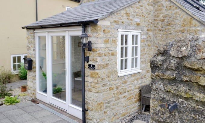 Beaminster Cottage | 1 bedroom accommodation in Beaminster