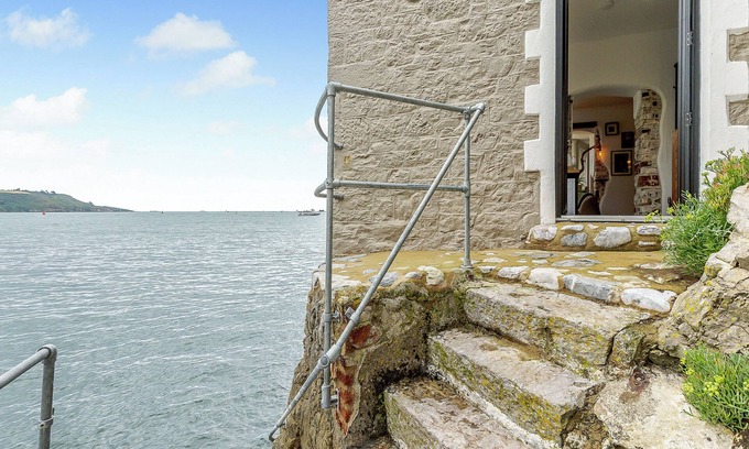 Plymouth Cottage | 1 bedroom accommodation in Plymouth