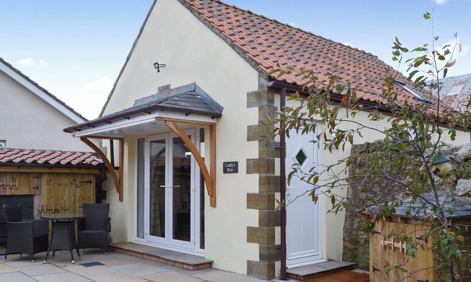 Belford Cottage | 1 bedroom accommodation in Belford, near Bamburgh