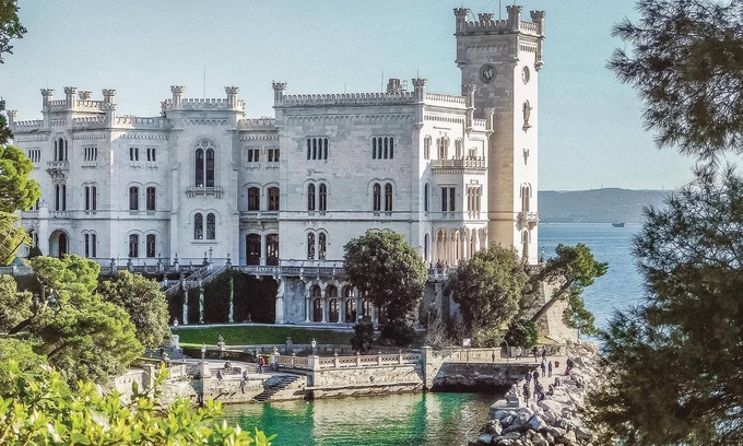 Ovaro Apartment | 1 bedroom accommodation in Ovaro UD