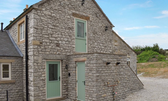 Earl Sterndale Apartment | 1 bedroom accommodation in Earl Sterndale, near Buxton