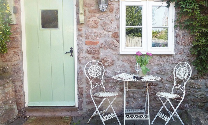 Cheddar Cottage | 1 bedroom accommodation in Draycott, near Cheddar