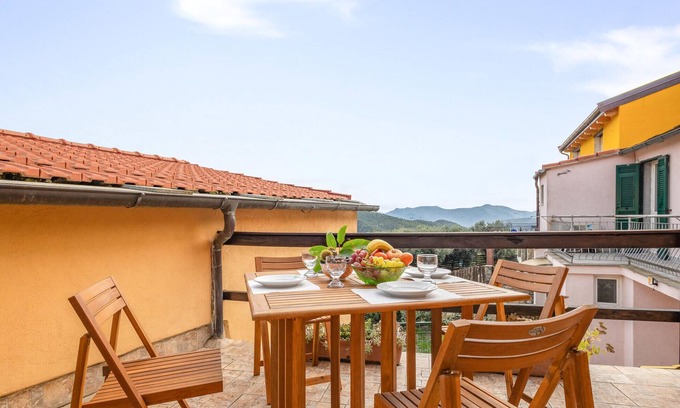 Onzo House | 1 bedroom amazing home in Onzo