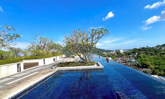 Talat Yai Apartment | 1-bedroom apartment in Phuket town with rooftop pool