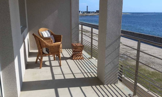Penmarch Apartment | 1 bedroom apartment in penmarc'h