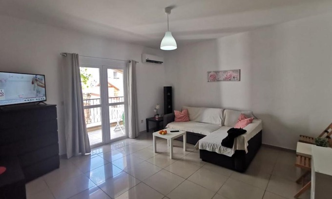 Umm Suqeim 3 Apartment | 1-bedroom apartment to rent