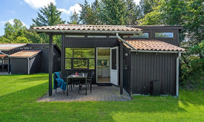 Hampen House | 1 bedroom beautiful home in Hampen