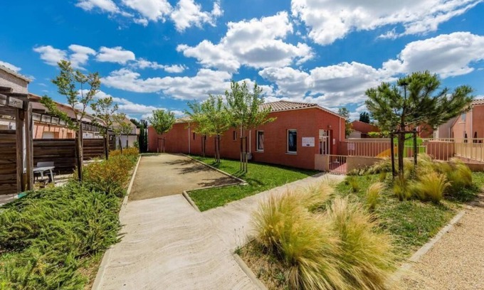 Saint-Christol Condo | 1 Bedroom Condo in Entre-Vignes