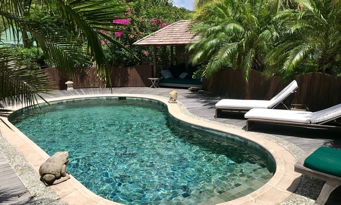 Anse du Gouverneur House | 1 bedroom cottage located a step away from Saline Beach in St-Barth.