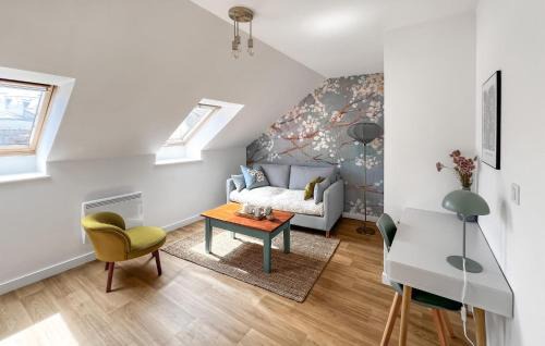 Saint-Renan Apartment | 1 Bedroom Cozy Apartment In Saint-Renan