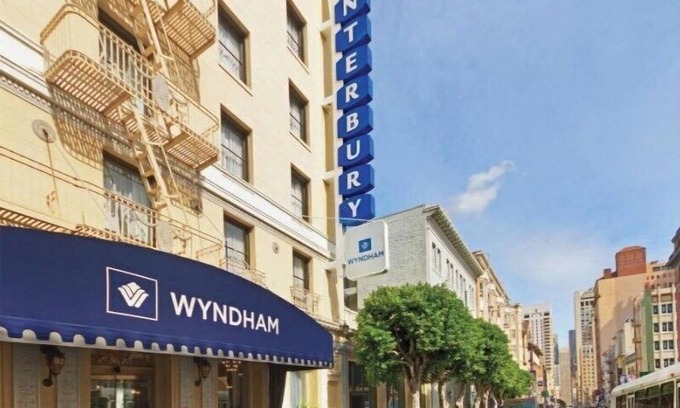 Lower Nob Hill Apartment | 1 bedroom deluxe suite at Club Wyndham Canterbury, San Francisco
