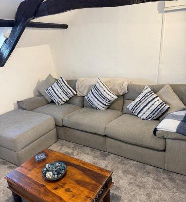 Camelford Apartment | 1 Bedroom flat