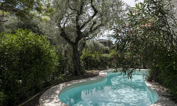 Rivoltella Apartment | 1 Bedroom Apartment in Desenzano del Garda