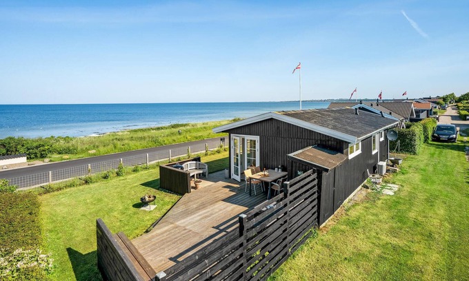 Frolunde House | 1 bedroom lovely home in Slagelse