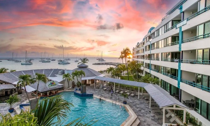 North Scottsdale Resort | 1 bedroom ocean view suite @ Royal Palm Beach Club!