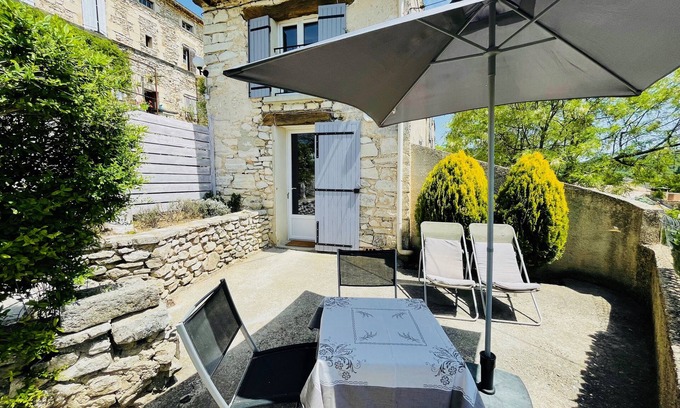 Sault House | 1 Bedroom Private vacation home in Sault