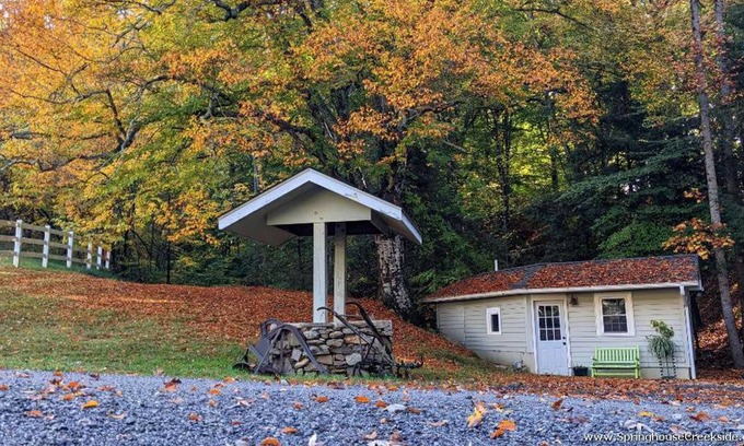 Weaverville Cottage | 1 Bedroom Studio Cottage Base Camp For Adventure