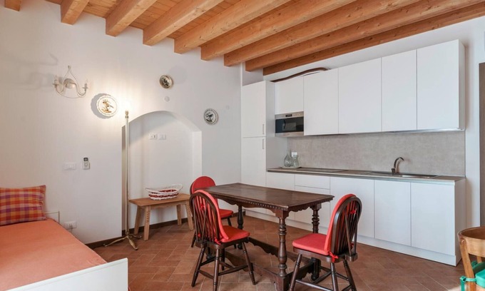 Pralboino Other | 1) Cozy One-Bedroom Apartment in Agriturismo with Queen Bed and Sofa Bed
