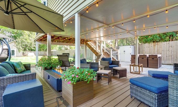 White Bear Lake Apartment | 1 Mi to White Bear Lake & Dtwn: Twin Cities Escape