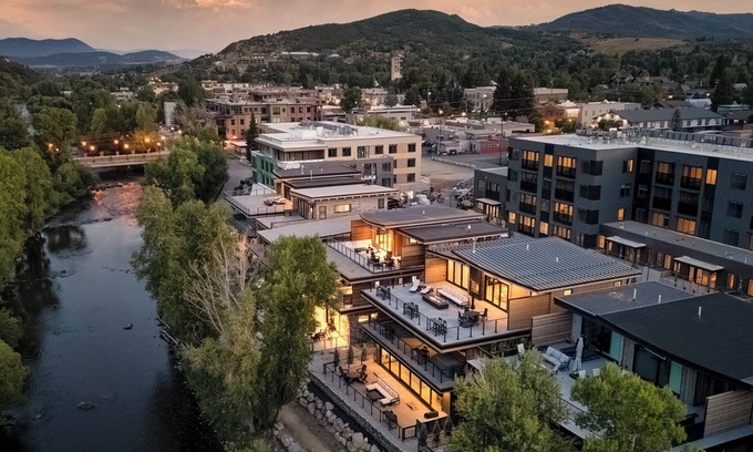 Old Town House | 10 BR Luxury Riverside Retreat | Yampa Vista Grande