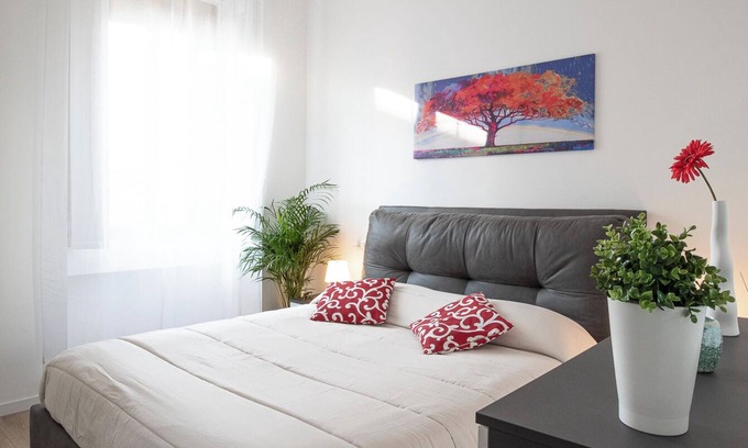 Ripamonti Corvetto Apartment | 10 min Duomo Flat up to 4 [Bocconi, Porta Romana, Fondazione Prada, Linate]