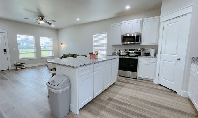 Durant House | 10 min to Casino, brand new 2b/1b single home 2025