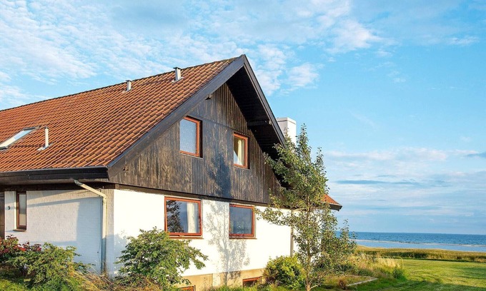 Assens House | 10 person holiday home in Assens-By Traum