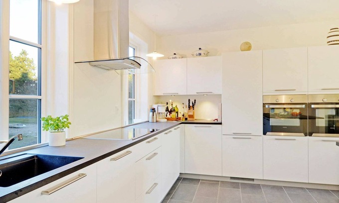 Ho House | 10 person holiday home in Oksbøl